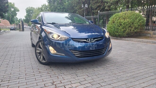 Hyundai Elantra 2015, 132,600 km - 1.8 л - Şəki