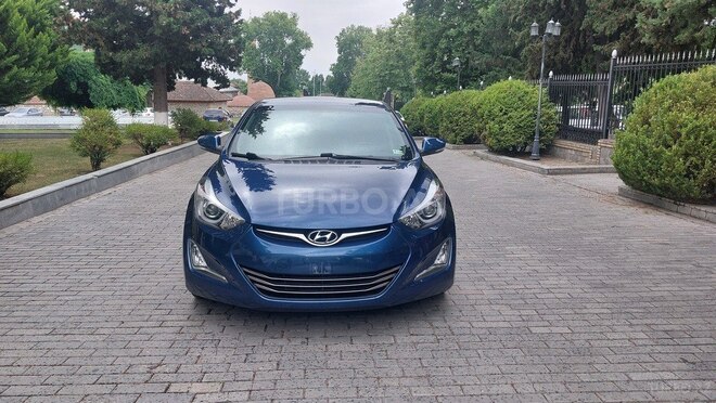 Hyundai Elantra 2015, 132,600 km - 1.8 л - Şəki