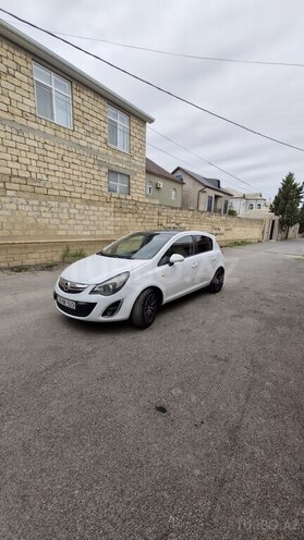 Opel Corsa 2011, 185,000 km - 1.4 l - Bakı