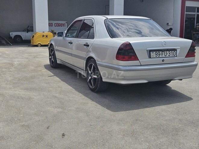 Mercedes C 180 1999, 389,985 km - 1.8 l - Tovuz