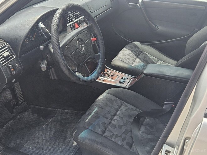 Mercedes C 180 1999, 389,985 km - 1.8 l - Tovuz