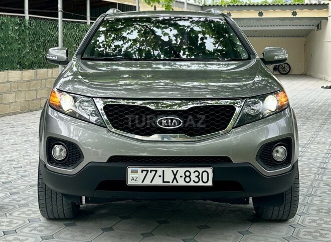 Kia Sorento-1