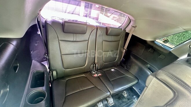 Kia Sorento-19