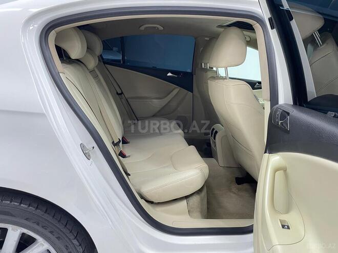 Volkswagen Passat-14