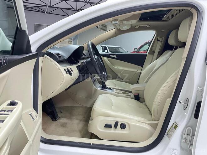Volkswagen Passat-18