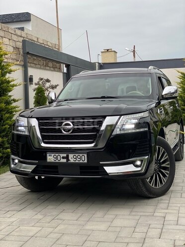 Nissan Patrol 2013, 228,496 km - 5.6 l - Bakı