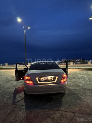 Mercedes C 200 d 2009, 316,000 km - 2.2 l - Bakı