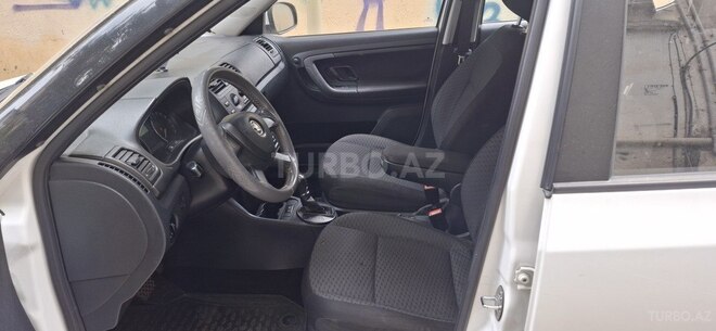 Skoda Fabia-10