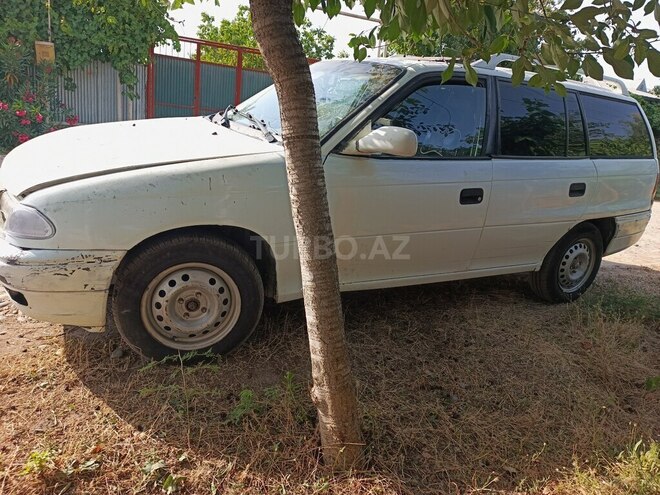 Opel Astra 1995, 450,000 km - 1.7 l - İmişli