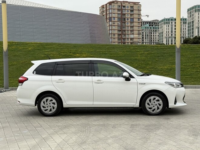 Toyota Corolla Fielder 2019, 98,000 km - 1.5 л - Bakı