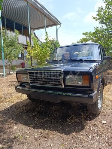 LADA (VAZ) 2107-1