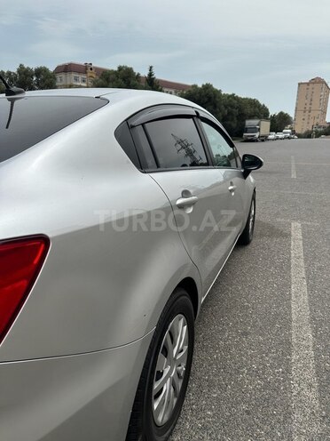 Kia Rio 2015, 205,996 km - 1.6 l - Bakı