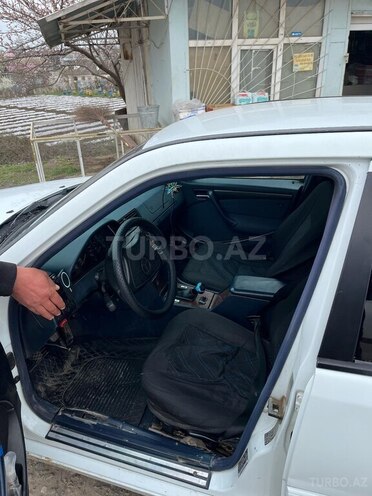 Mercedes C 220 d 1997, 300,000 km - 2.2 l - Sabirabad