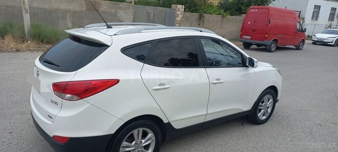 Hyundai ix35 2011, 359,580 km - 2.0 l - Sumqayıt