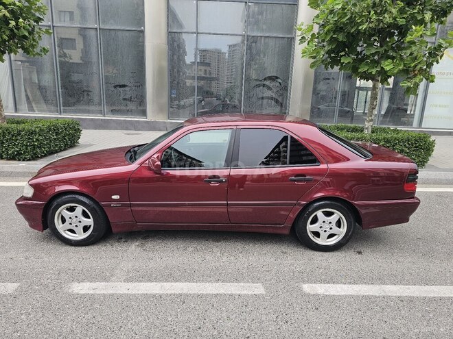 Mercedes C 200 1999, 257,940 km - 2.0 л - Bakı