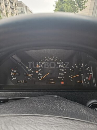 Mercedes C 200 1999, 257,940 km - 2.0 л - Bakı
