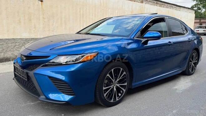 Toyota Camry-3
