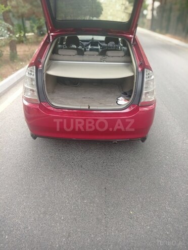 Toyota Prius-11