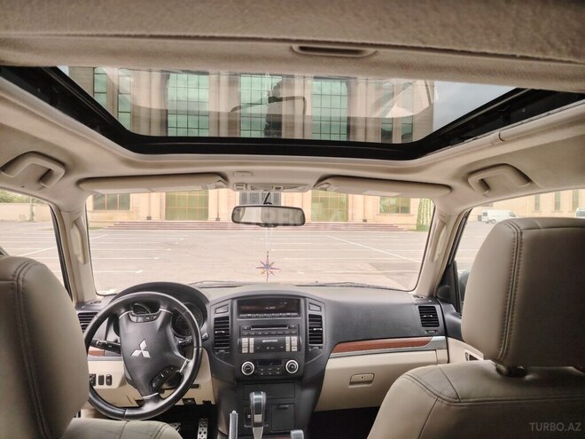 Mitsubishi Pajero 2007, 208,800 km - 3.0 l - Bakı