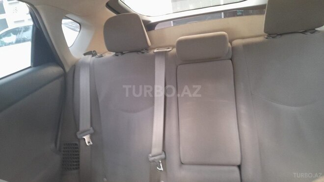 Toyota Prius-7
