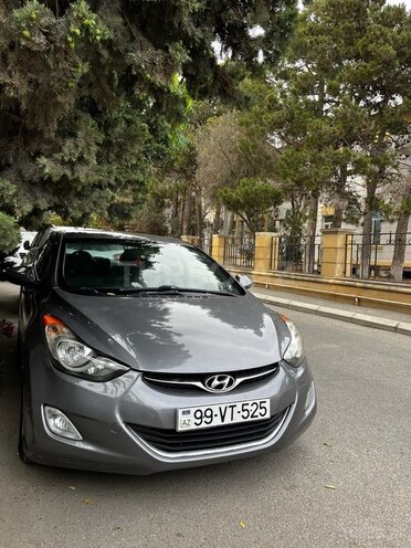 Hyundai Elantra 2012, 330,000 km - 1.8 л - Bakı
