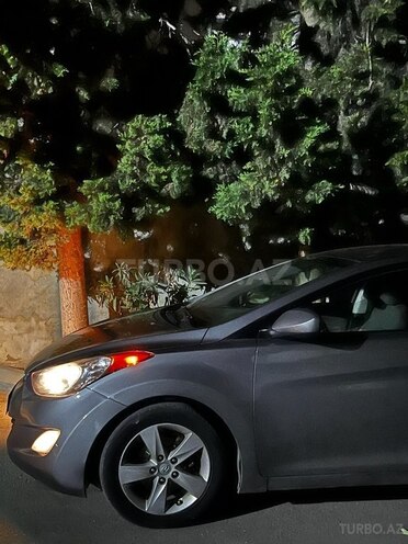 Hyundai Elantra 2012, 330,000 km - 1.8 л - Bakı