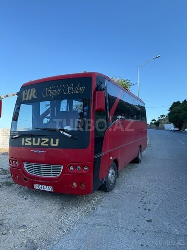 Isuzu Turkuaz 2002, 200,000 km - 4.3 l - Bakı