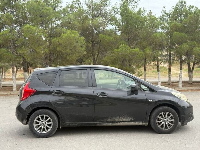 Nissan Note-3