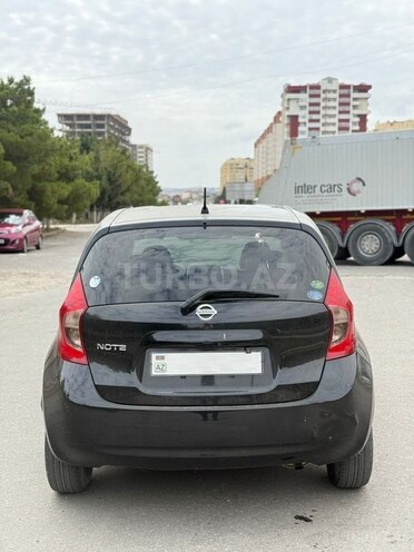 Nissan Note-2