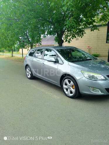 Opel Astra 2011, 379,222 km - 1.3 л - Şəmkir
