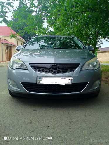 Opel Astra 2011, 379,222 km - 1.3 л - Şəmkir
