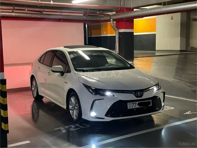 Toyota Corolla 2024, 1,400 km - 1.8 l - Bakı