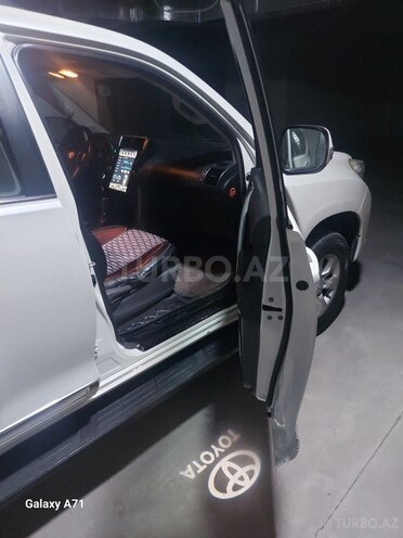 Toyota Land Cruiser Prado 2010, 269,000 km - 2.7 l - Bakı
