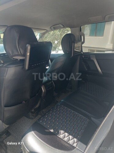 Toyota Land Cruiser Prado 2010, 269,000 km - 2.7 l - Bakı