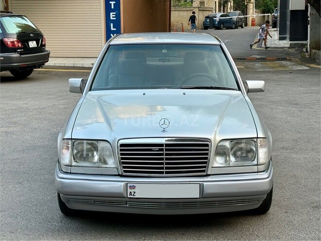 Mercedes E 200 1995, 308,000 km - 2.0 l - Bakı