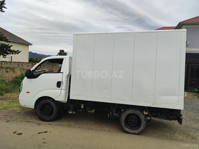Kia Bongo 2005, 250,000 km - 2.7 l - Lənkəran