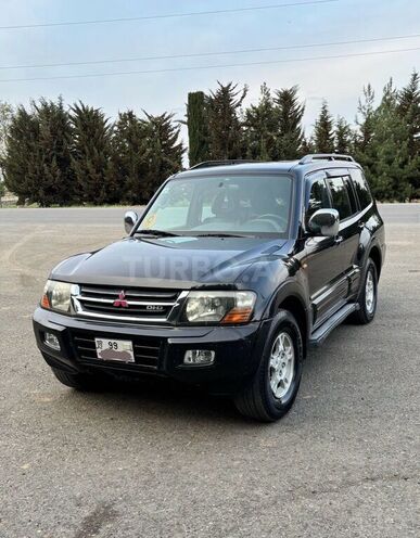 Mitsubishi Pajero 2000, 255,000 km - 3.2 l - Qazax