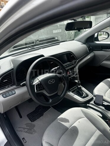 Hyundai Elantra 2016, 170,000 km - 2.0 l - Bakı