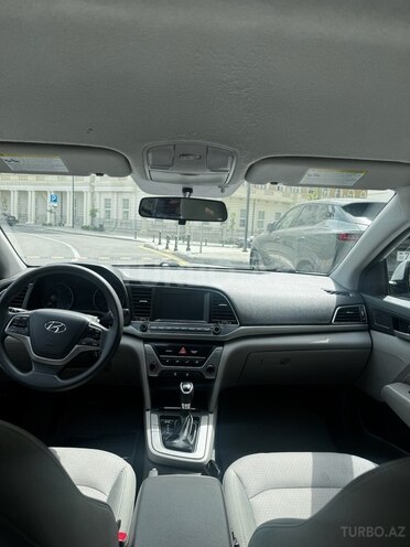 Hyundai Elantra 2016, 170,000 km - 2.0 l - Bakı