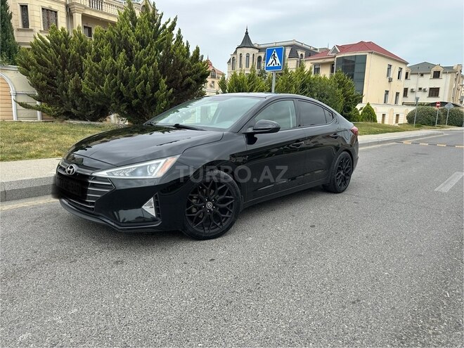 Hyundai Elantra 2019, 143,500 km - 2.0 l - Bakı