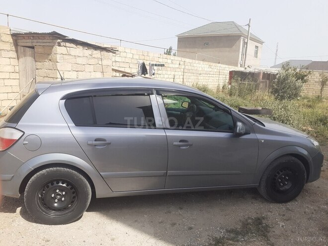 Opel Astra 2005, 290,000 km - 1.4 l - Bakı