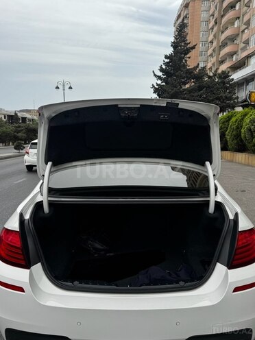 BMW 520 2016, 210,000 km - 2.0 l - Bakı
