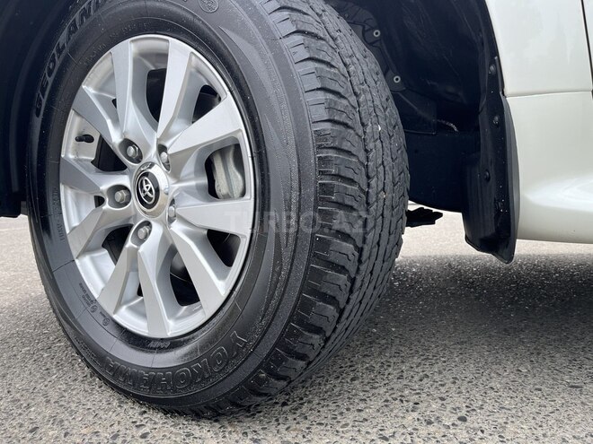 Toyota Land Cruiser 2018, 63,000 km - 4.0 l - Sumqayıt