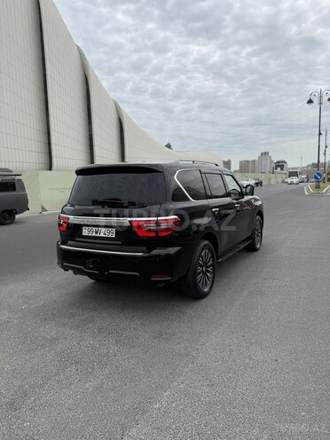 Nissan Patrol 2013, 133,000 km - 5.6 l - Bakı