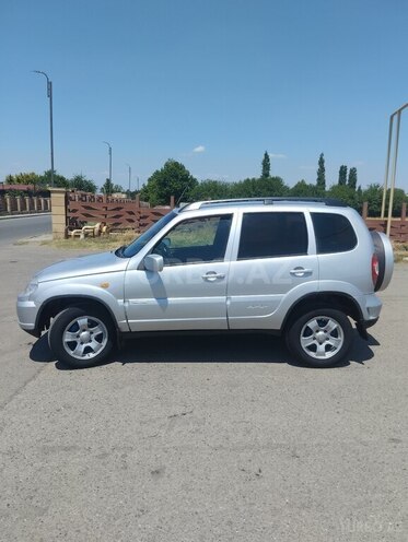 Chevrolet Niva 2010, 260,000 km - 1.7 l - Şəmkir