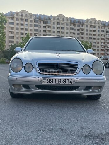 Mercedes E 280 2000, 421,000 km - 2.8 л - Bakı