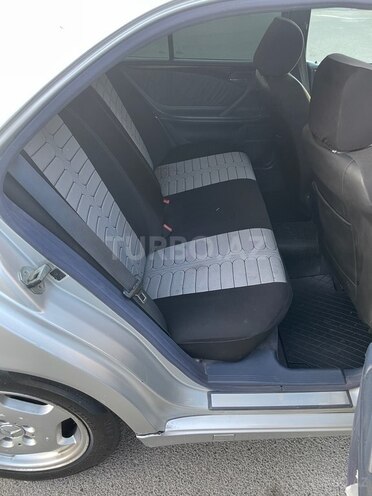 Mercedes E 280 2000, 421,000 km - 2.8 л - Bakı
