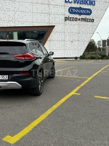 Chevrolet Tracker-4