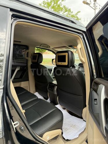 Toyota Land Cruiser Prado 2010, 165,738 km - 2.7 l - Yevlax