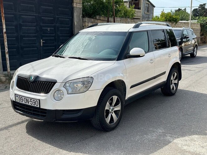 Skoda Yeti 2012, 320,000 km - 1.2 l - Bakı